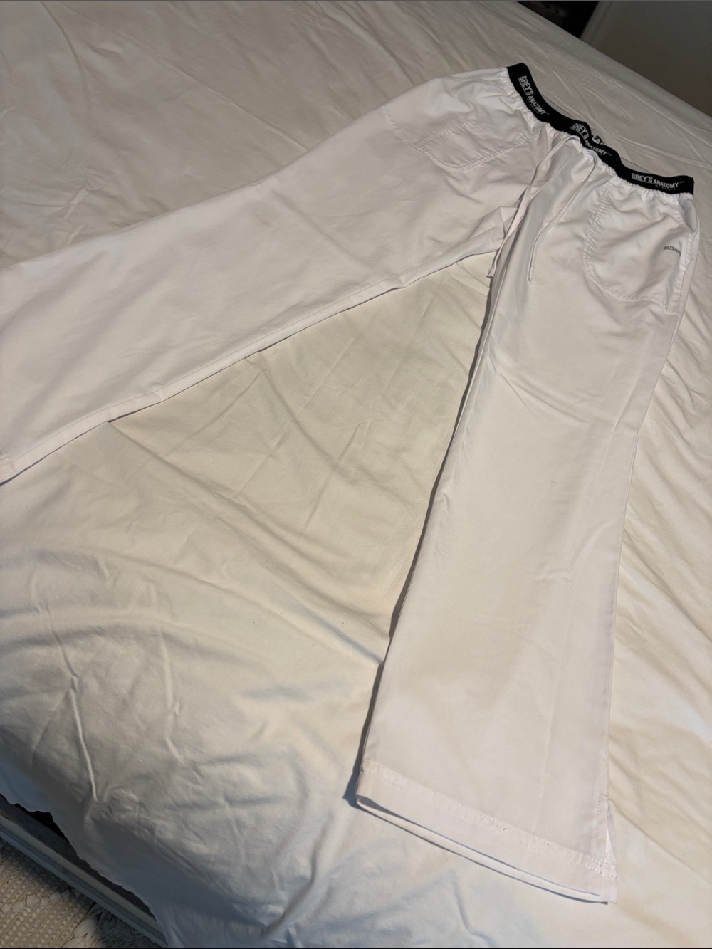 Grey's Anatomy White women Scrub Pants M